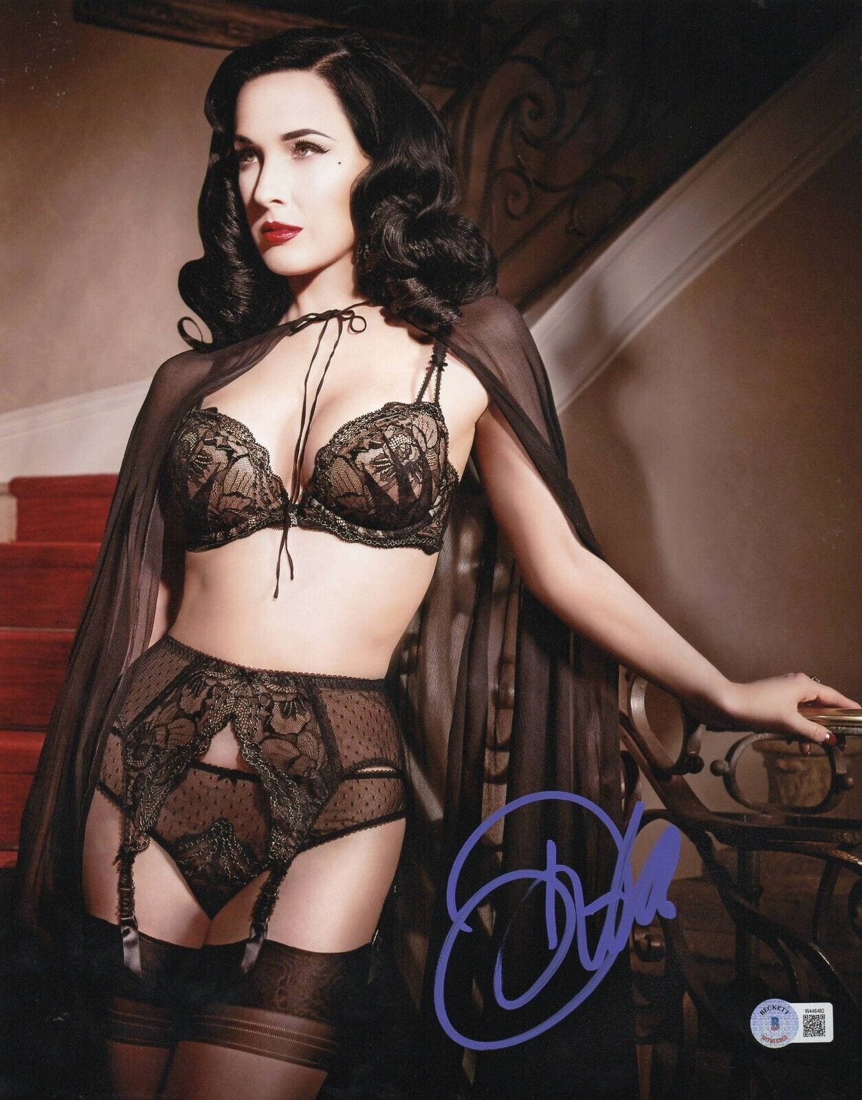 Dita Von Teese Signed 11x14 Photo Beckett COA - Item #9
