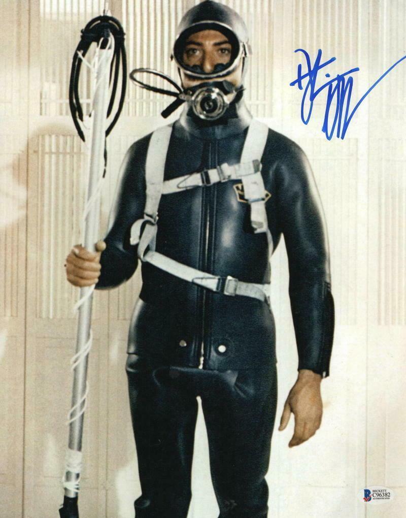 Dustin Hoffman Signed 11x14 Photo from The Graduate Beckett COA - Item #4