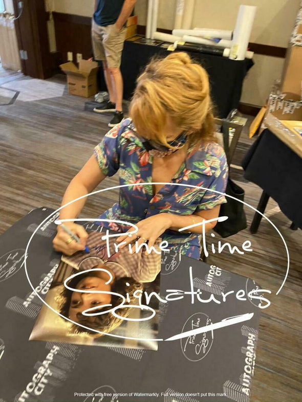 Ed Gale & Lea Thompson Authentic Autographed 11x14 Photo - Prime Time Signatures - TV & Film