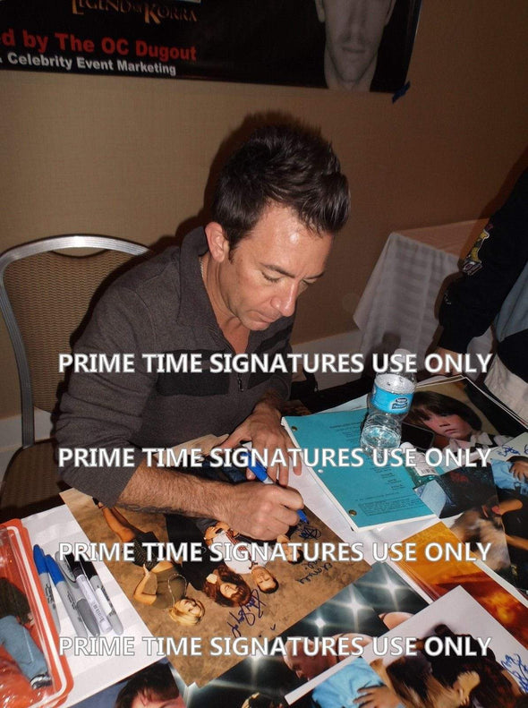 Ed O'Neill, Katey Sagal, Christina Applegate, David Faustino Authentic Autographed 11x14 Photo - Prime Time Signatures - TV & Film