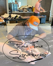 Emilio Estevez Signed 12x18 Photo from The Mighty Ducks Beckett COA - Item #3 - Detail View
