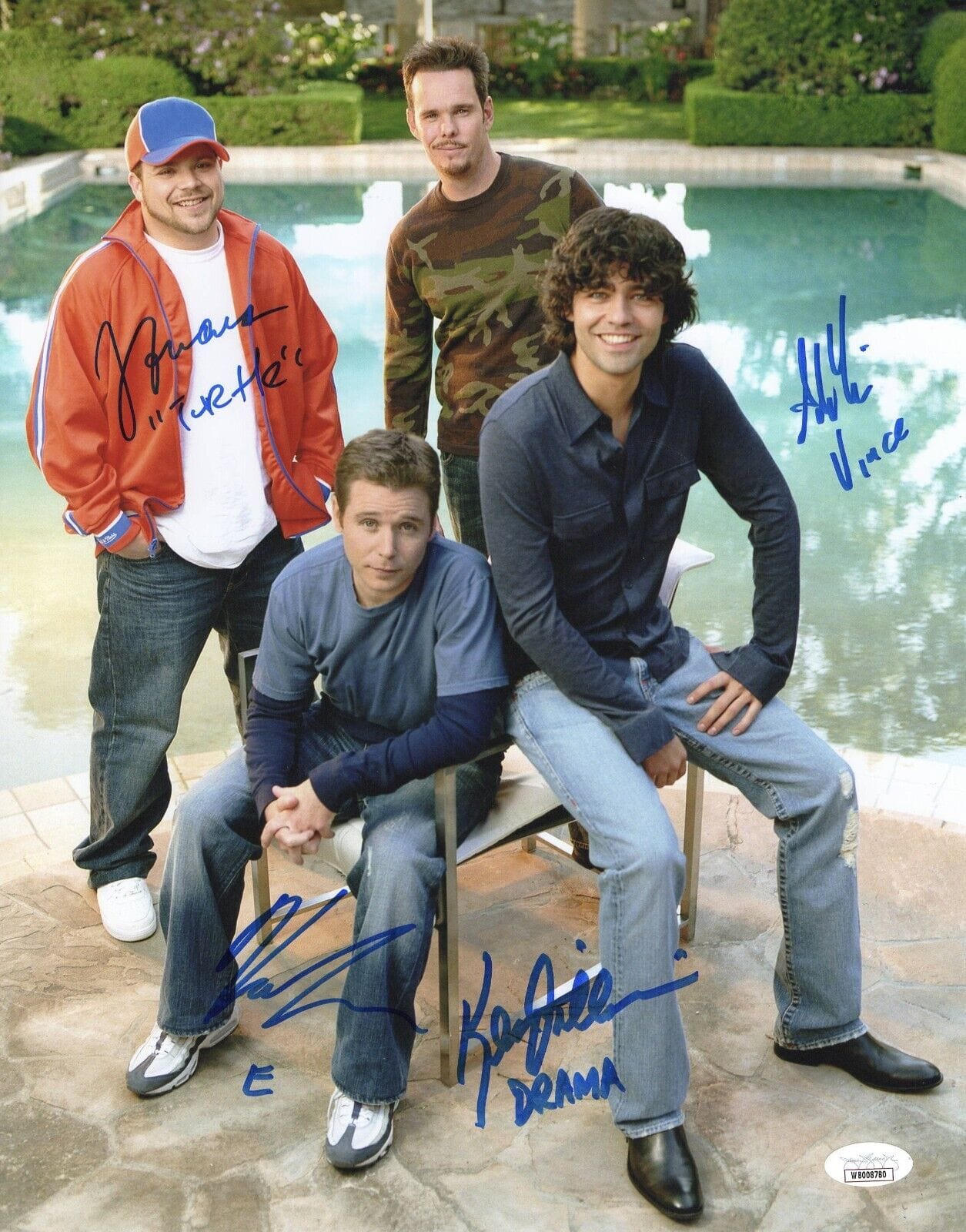 Adrian Grenier Signed 11x14 Photo from Entourage Certified Authentic - Item #2