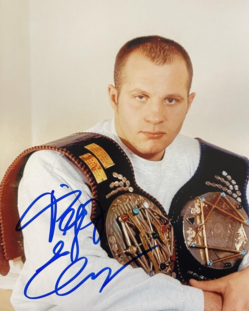 Fedor Emelianenko Signed UFC 8x10 Photo Certified Authentic