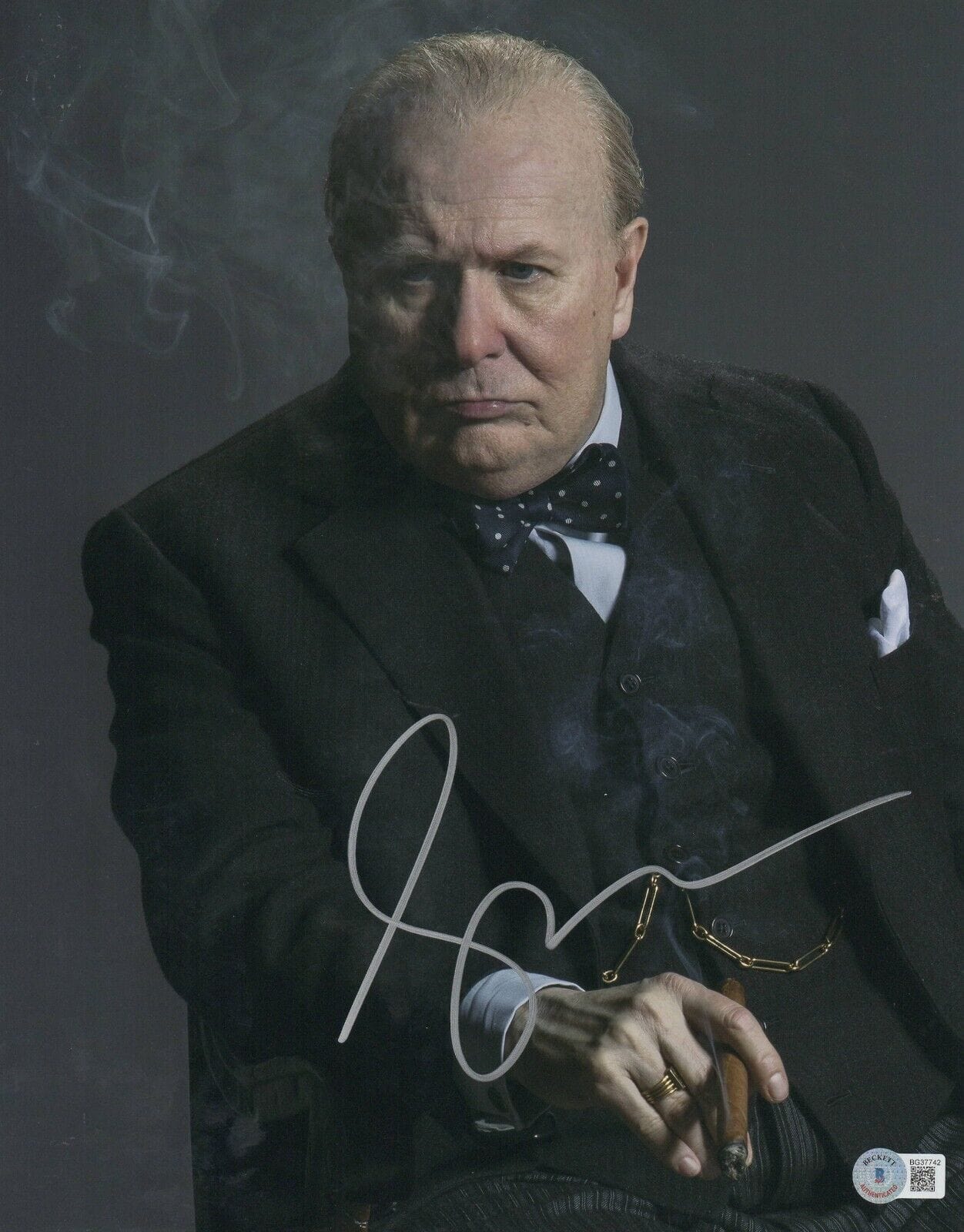 Gary Oldman Signed 11x14 Photo from Darkest Hour Beckett COA
