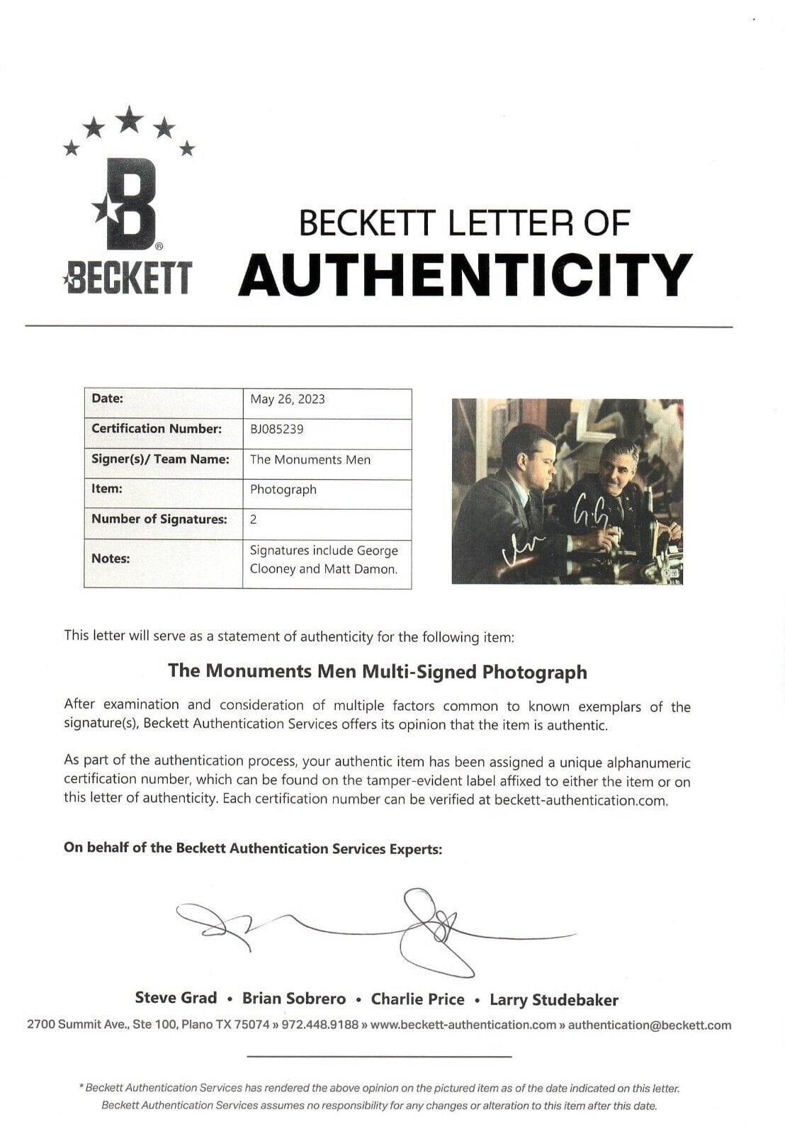 George Clooney Signed 11x14 Photo from The Man Who Stares at Goats Beckett COA - Item #1 - Detail View