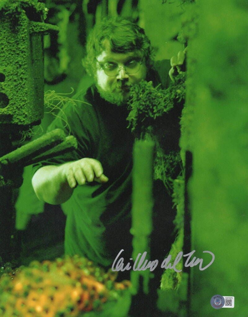 Guillermo Del Toro Signed 11x14 Photo from Hellboy Beckett COA - Item #2