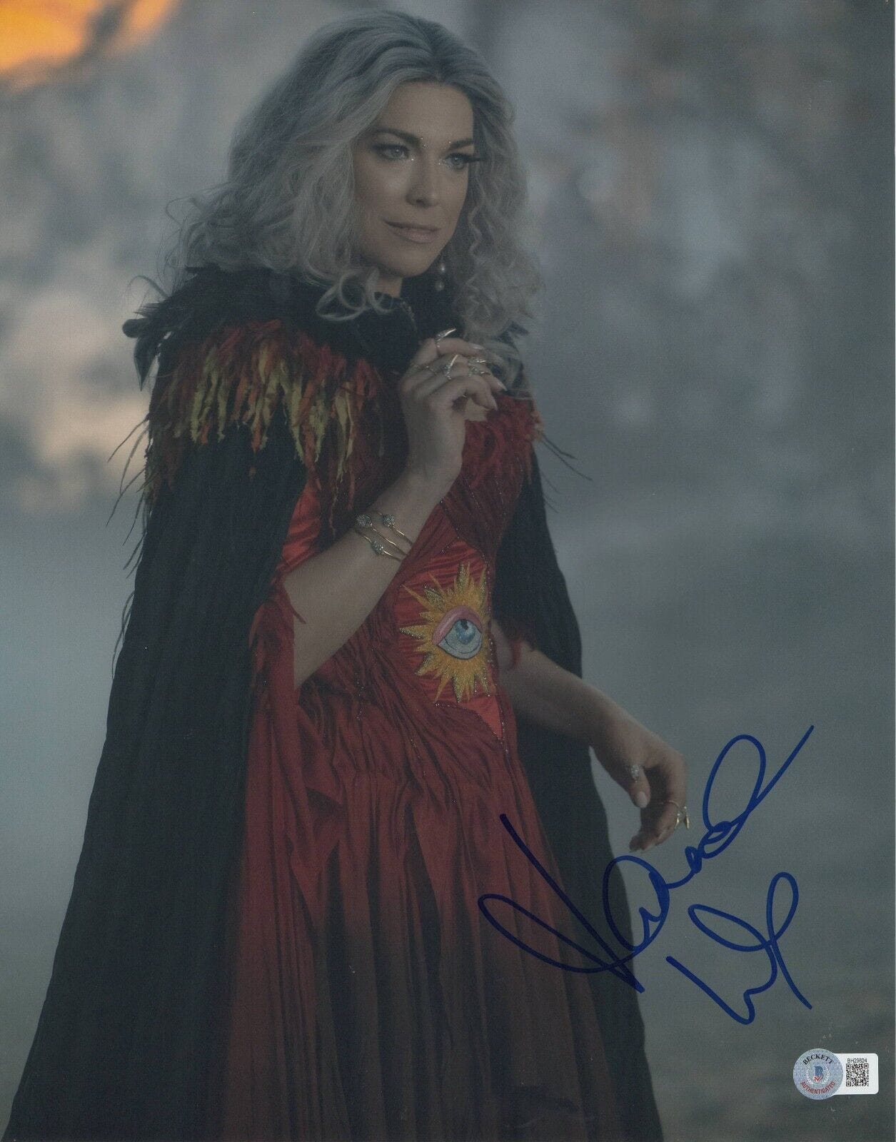 Hannah Waddingham Signed 11x14 Photo from Ted Lasso Beckett COA - Item #4