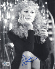 Helen Mirren Signed 8x10 Photo Beckett COA - Item #2