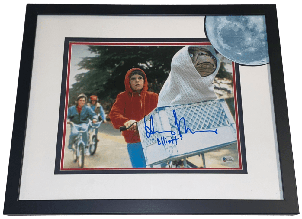 Henry Thomas Signed 11x14 Photo from E.T. Beckett COA - Item #1