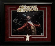 Hugh Jackman Signed 11x14 Photo from The Greatest Showman Beckett COA - Item #8
