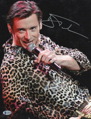 Hugh Jackman Signed 11x14 Photo from The Boy From Oz Beckett COA