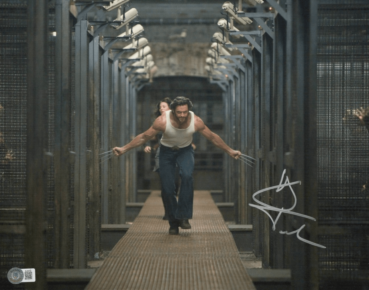 Hugh Jackman Signed 11x14 Photo from X-Men Beckett COA - Item #9