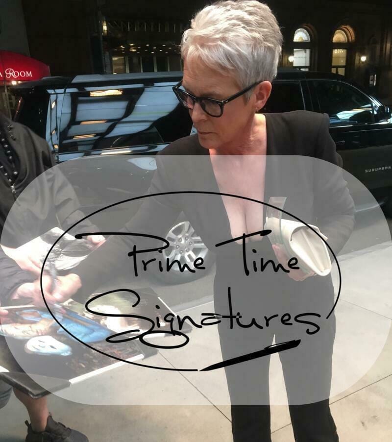 Jamie Lee Curtis Signed 11x14 Photo from Halloween Beckett COA - Item #8 - Detail View