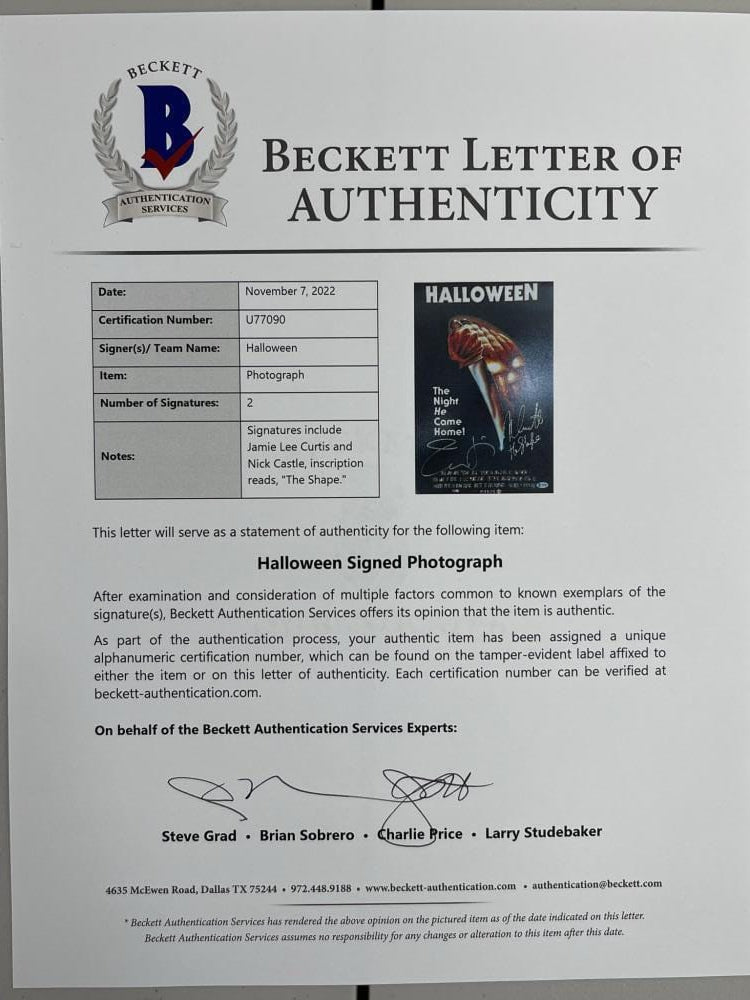 Jamie Lee Curtis Signed 12x18 Photo from Halloween Beckett COA - Item #6 - Detail View