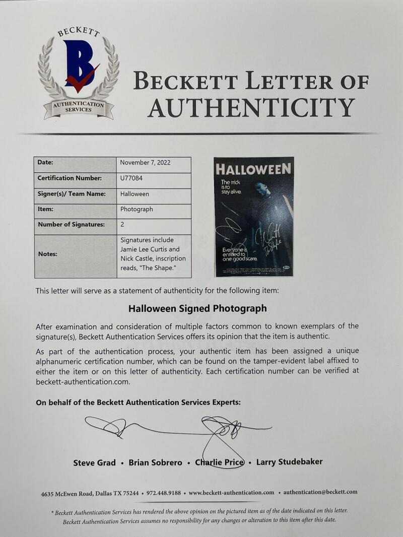 Jamie Lee Curtis Signed 12x18 Photo from Halloween Beckett COA - Item #5 - Detail View