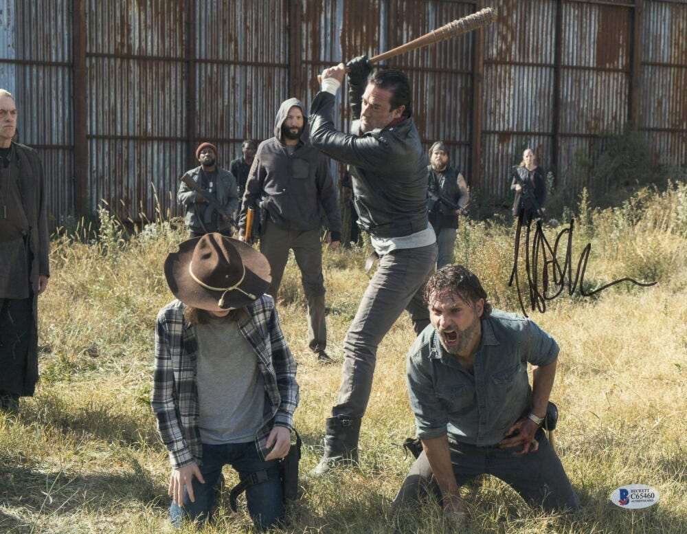 Jeffrey Dean Morgan Signed 11x14 Photo from The Walking Dead Beckett COA - Item #9