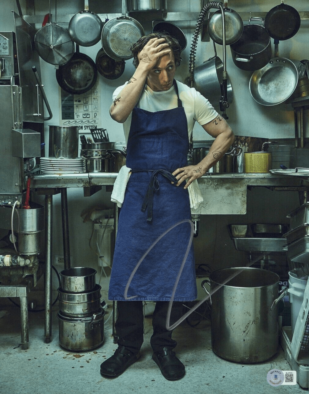 Jeremy Allen White Signed 11x14 Photo from The Bear Beckett COA - Item #3