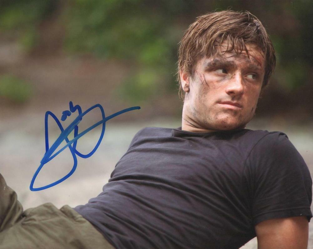 Josh Hutcherson Authentic Autographed 8x10 Photo - Prime Time Signatures - TV & Film