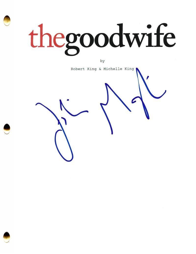 Julianna Margulies Signed Script from The Good Wife Beckett COA