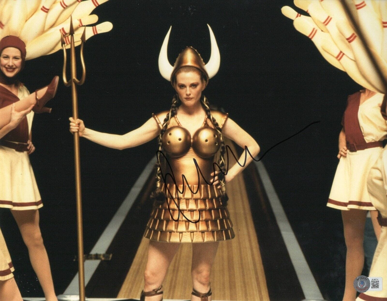 Julianne Moore Signed 11x14 Photo from The Big Lebowski Beckett COA - Item #2