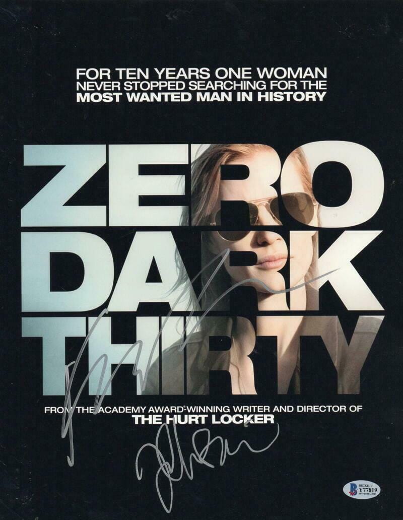 Jessica Chastain Signed 11x14 Photo from Zero Dark Thirty Beckett COA