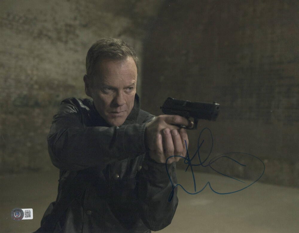 Kiefer Sutherland Signed 11x14 Photo from 24 Beckett COA - Item #2