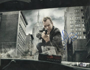 Kiefer Sutherland Signed 11x14 Photo from 24 Beckett COA - Item #1