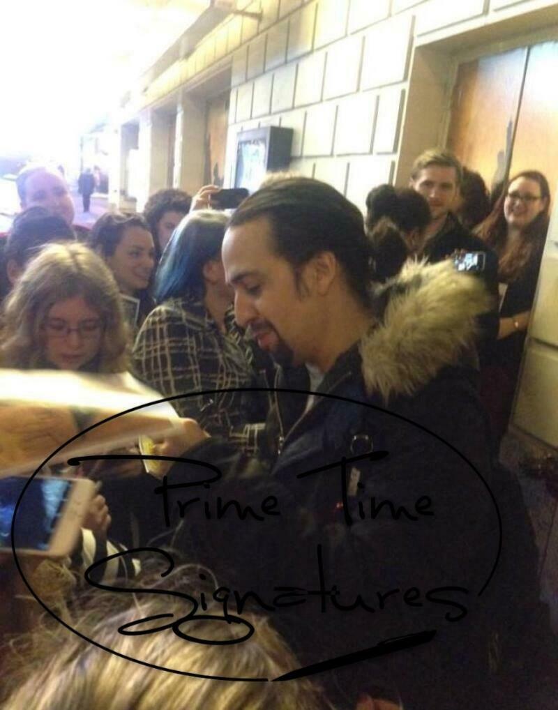Lin Manuel Miranda Signed 11x14 Photo Beckett COA - Item #4 - Detail View