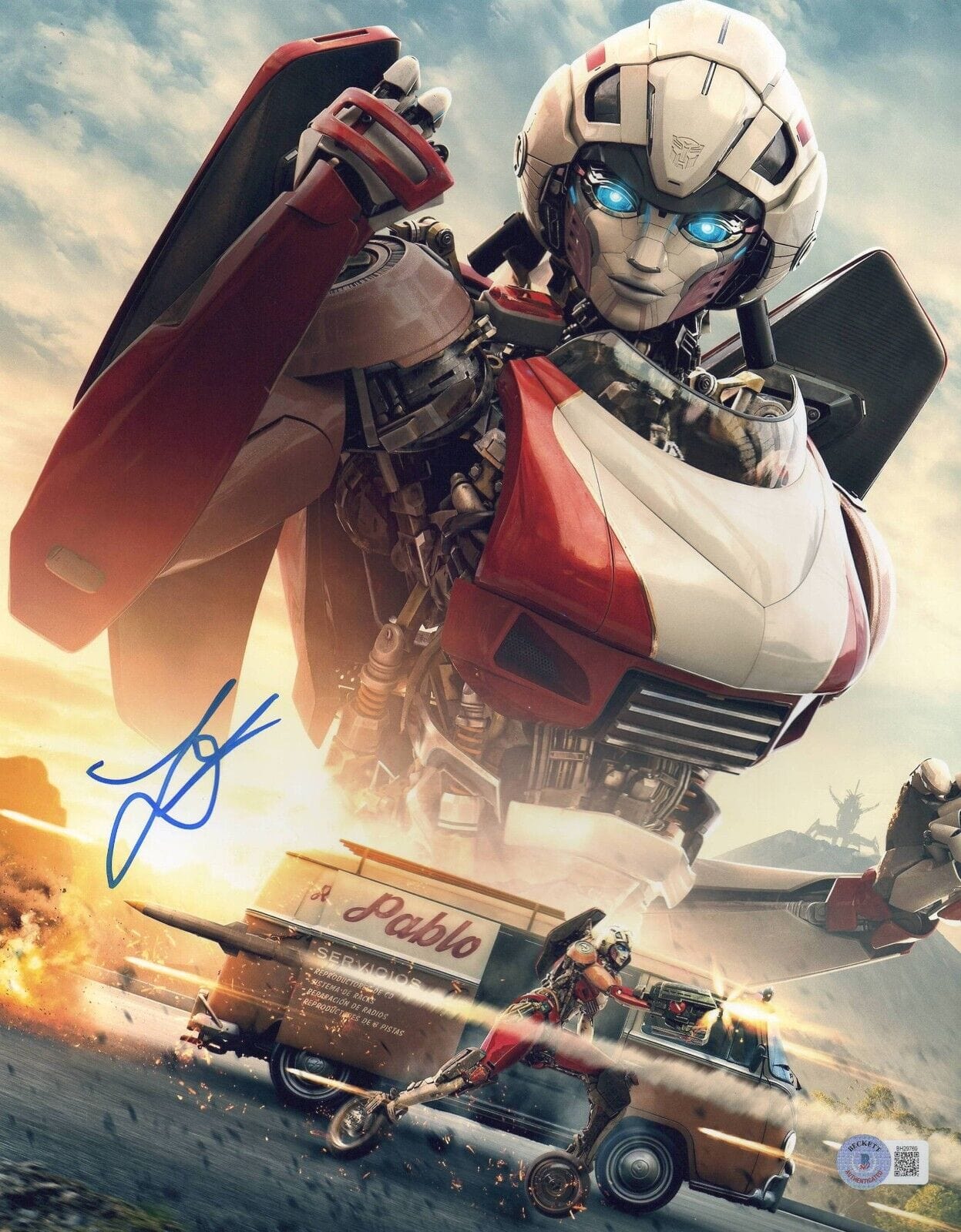 Liza Koshy Signed 11x14 Photo from Transformers Beckett COA