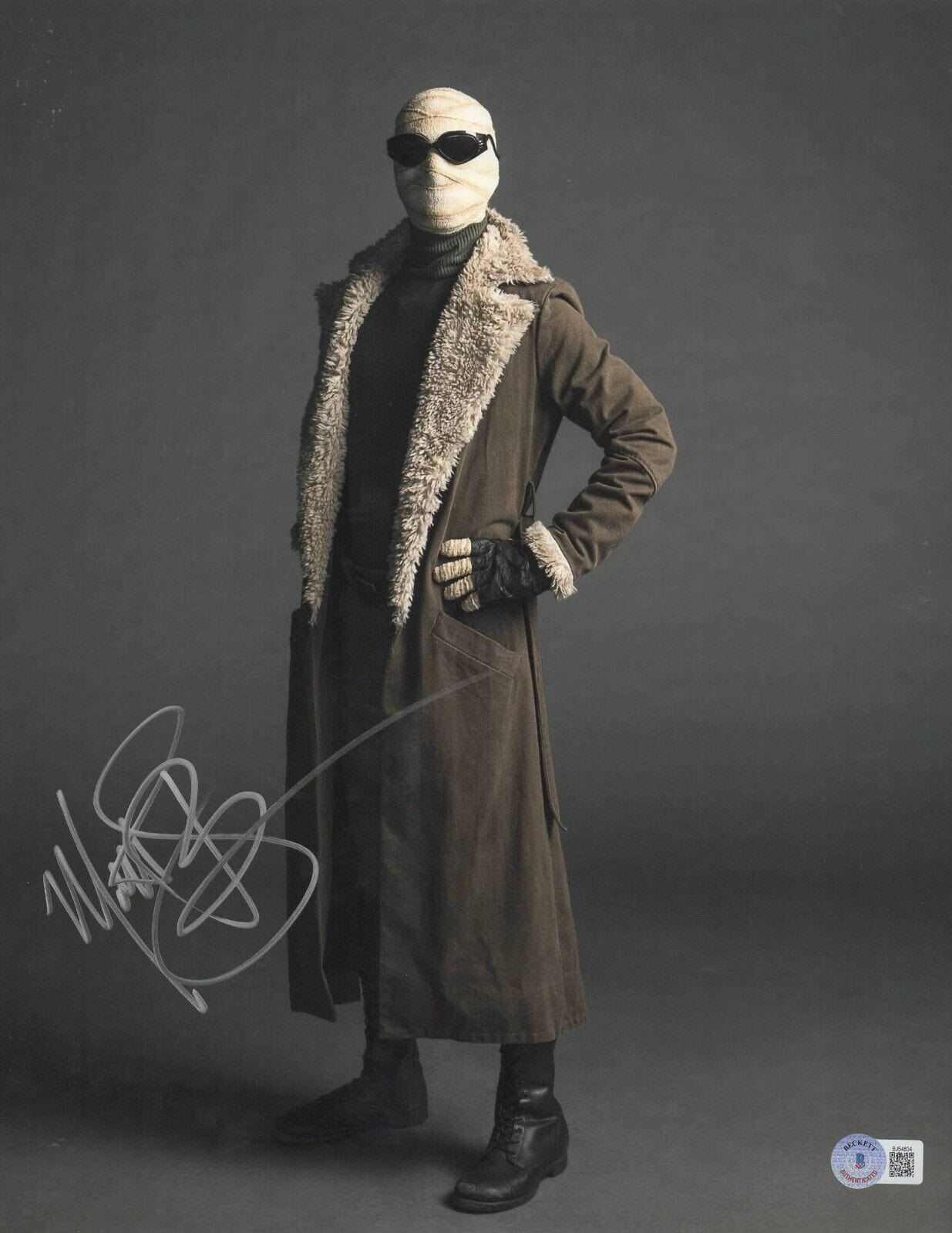 Matt Bomer Signed 11x14 Photo from Doom Patrol Beckett COA - Item #1