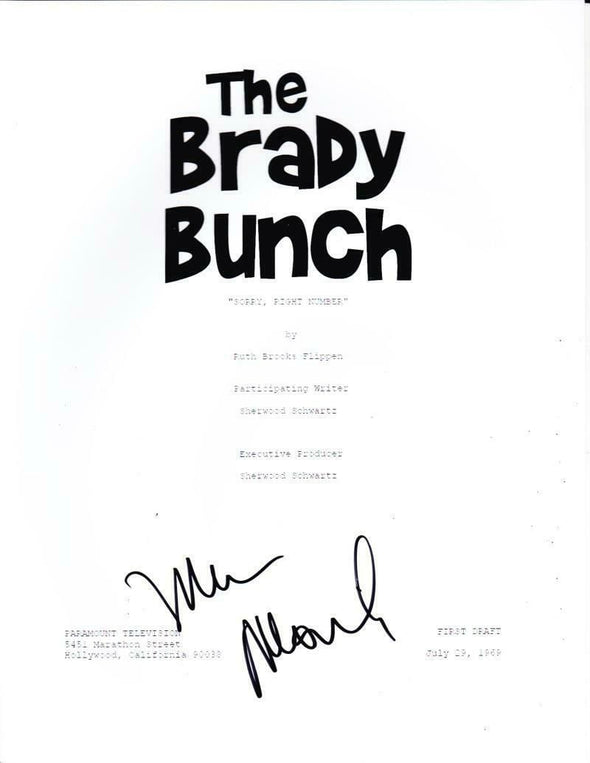 Maureen McCormick Authentic Autographed The Brady Bunch Script - Prime Time Signatures - TV & Film