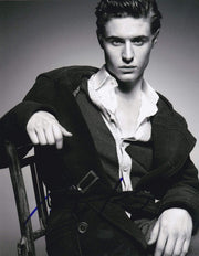 Max Irons Signed 8x10 Photo from The Host Certified Authentic - Item #4