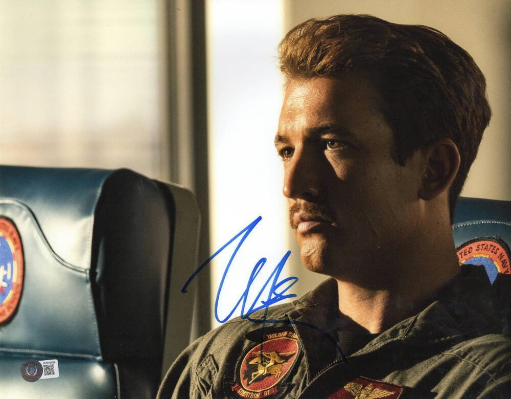 Miles Teller Signed 11x14 Photo from Top Gun Beckett COA - Item #2