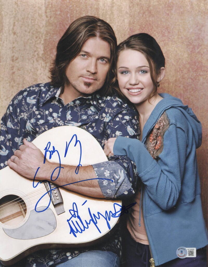 Billy Ray Cyrus Signed 11x14 Photo from Hannah Montana Beckett COA - Item #2