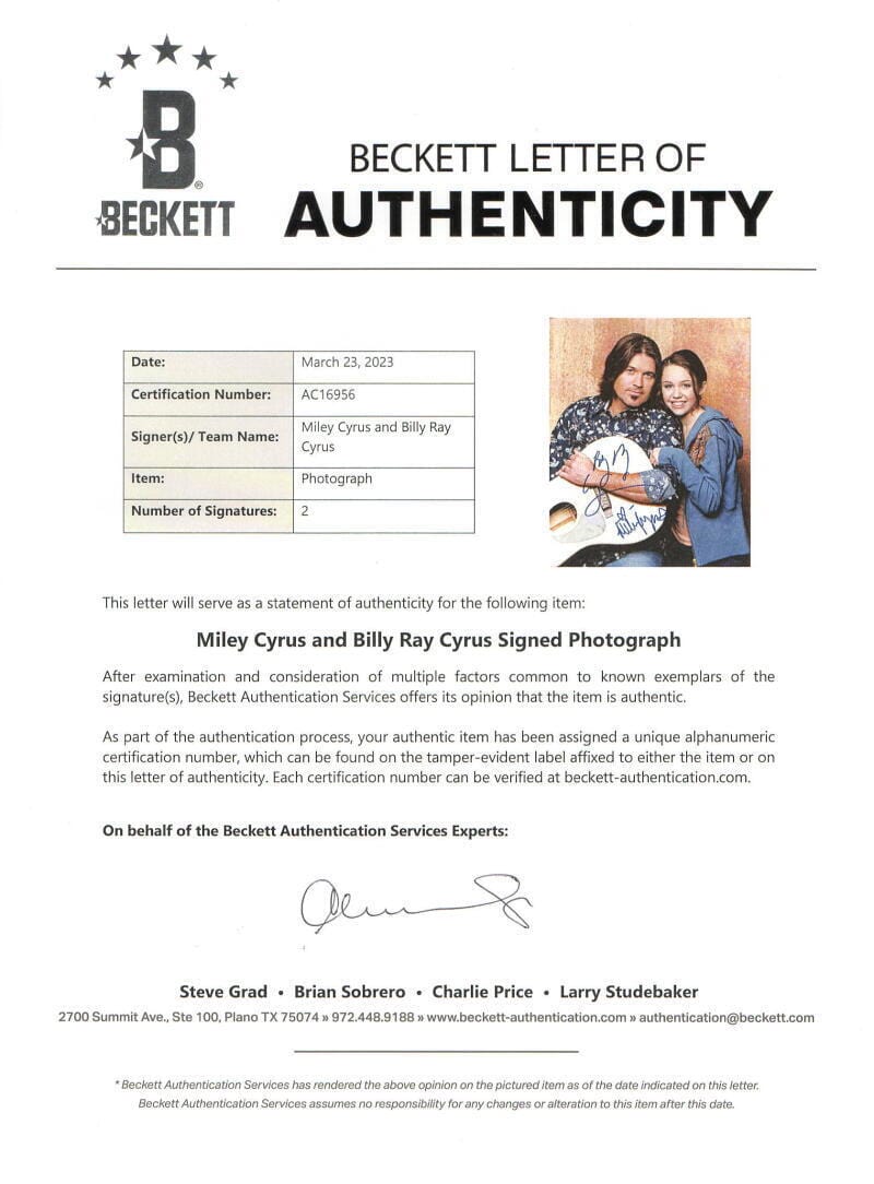 Billy Ray Cyrus Signed 11x14 Photo from Hannah Montana Beckett COA - Item #2 - Detail View