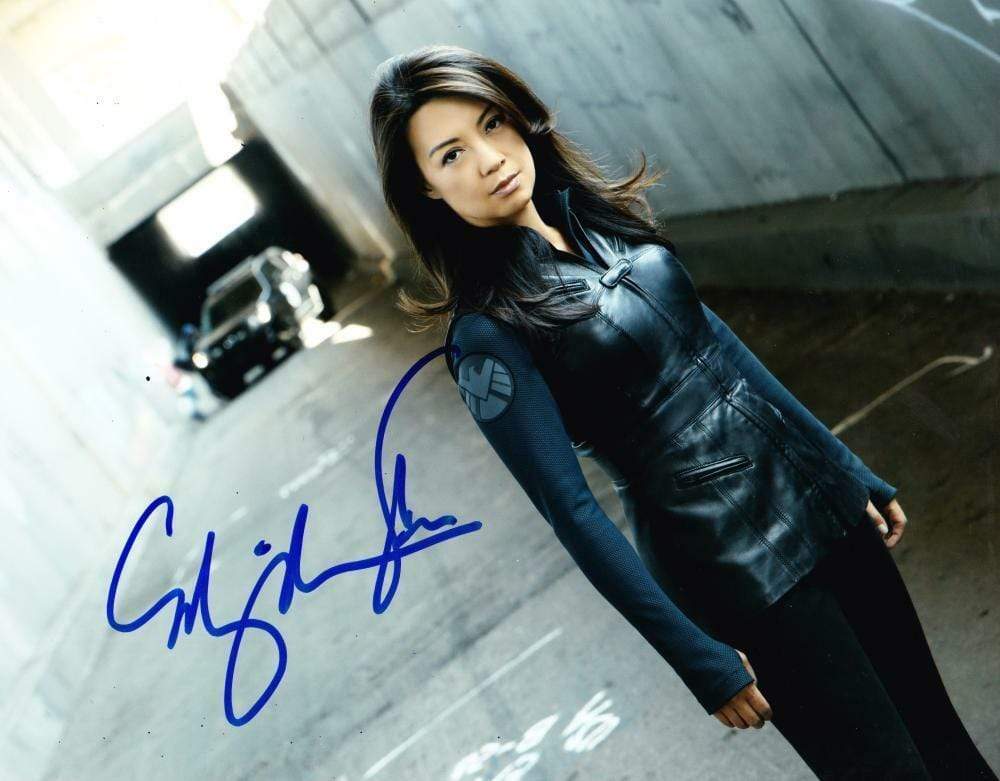 Ming Na Authentic Autographed 8x10 Photo - Prime Time Signatures - TV & Film