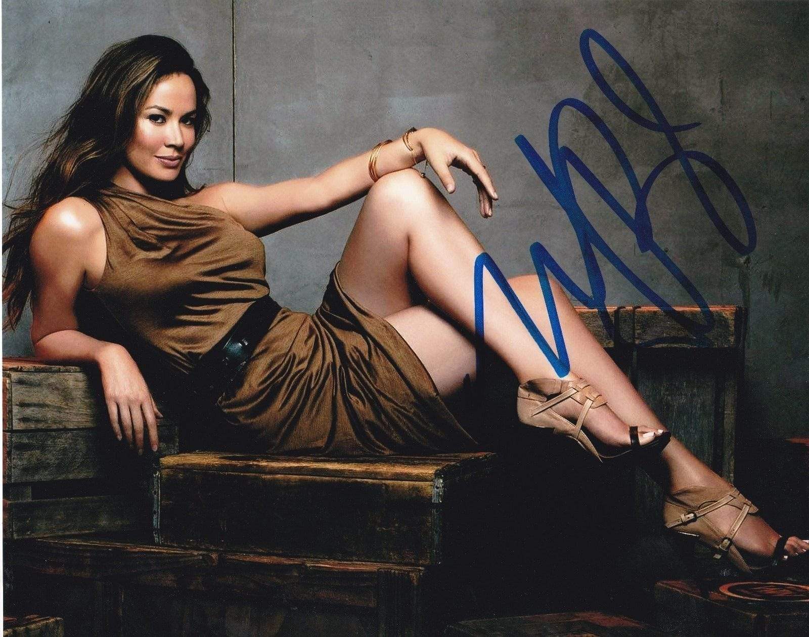 Moon Bloodgood Authentic Autographed 8x10 Photo - Prime Time Signatures - TV & Film