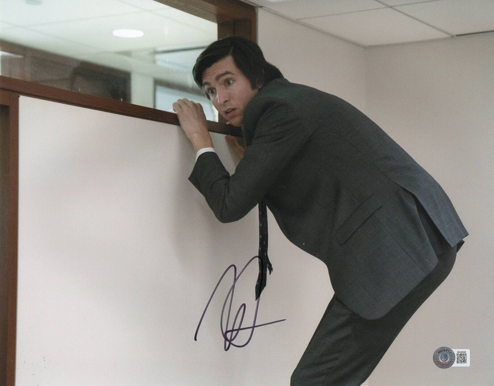 Nicholas Braun Signed 11x14 Photo from Succession Beckett COA - Item #2