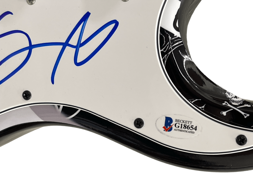 Nikki Sixx of Mötley Crüe Signed Guitar - Beckett COA