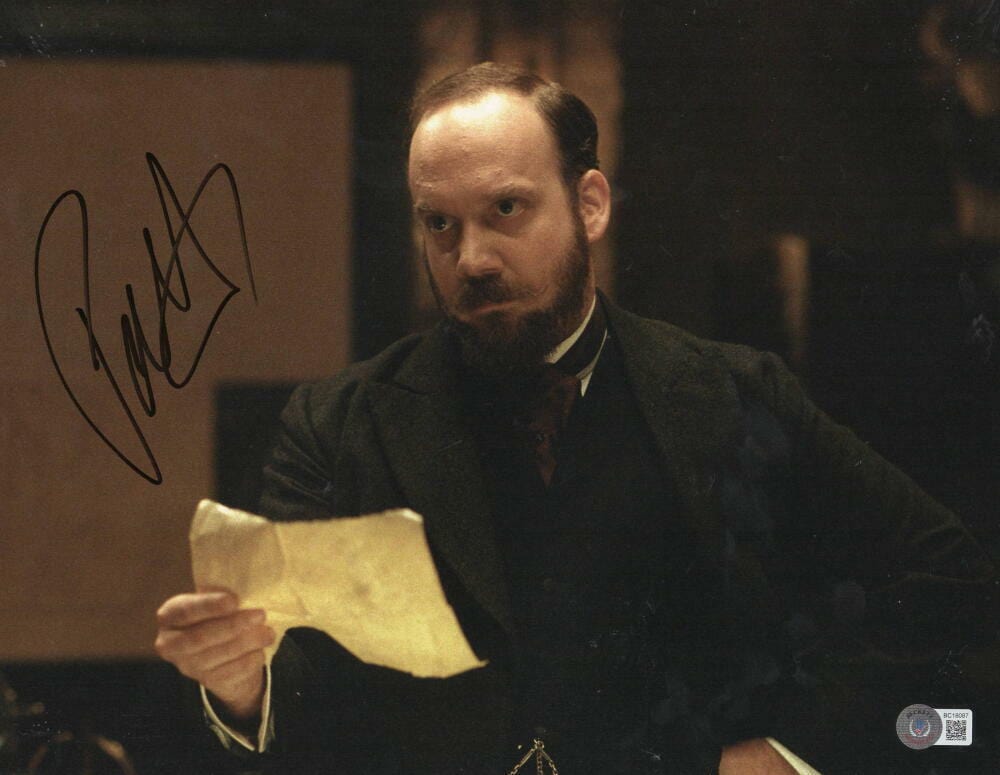 Paul Giamatti Signed 11x14 Photo from The Illusionist Beckett COA