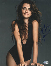 Penelope Cruz Signed 11x14 Photo Beckett COA - Item #5