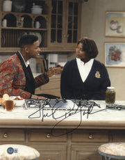 Queen Latifah Signed 11x14 Photo from The Fresh Prince of Bel-Air Beckett COA