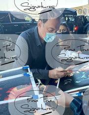 Quentin Tarantino Signed 12x18 Photo from Reservoir Dogs Beckett COA - Detail View