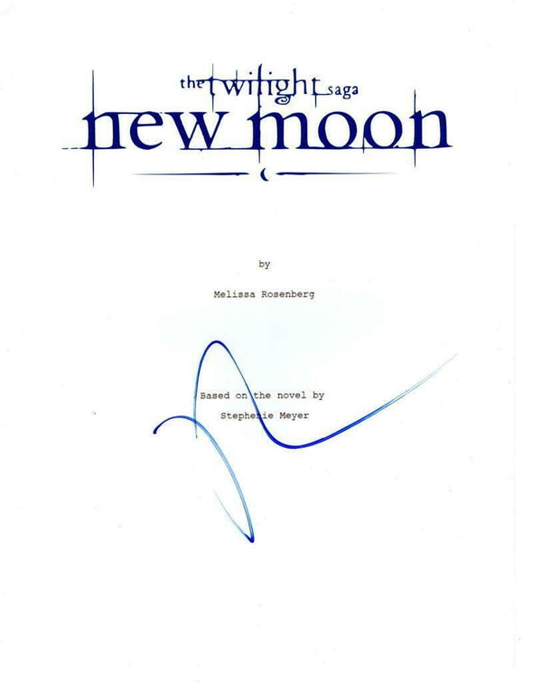 Robert Pattinson Authentic Autographed 'Twlight New Moon' Script - Prime Time Signatures - TV & Film
