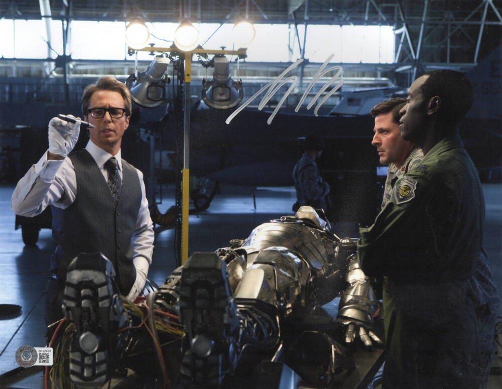 Sam Rockwell Signed 11x14 Photo from Iron Man Beckett COA - Item #1