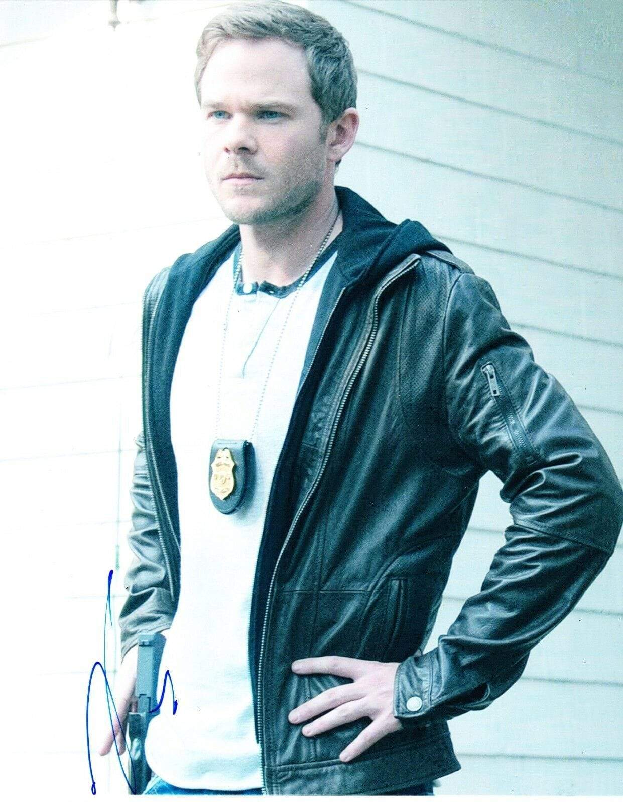 Shawn Ashmore Authentic Autographed 8x10 Photo - Prime Time Signatures - TV & Film