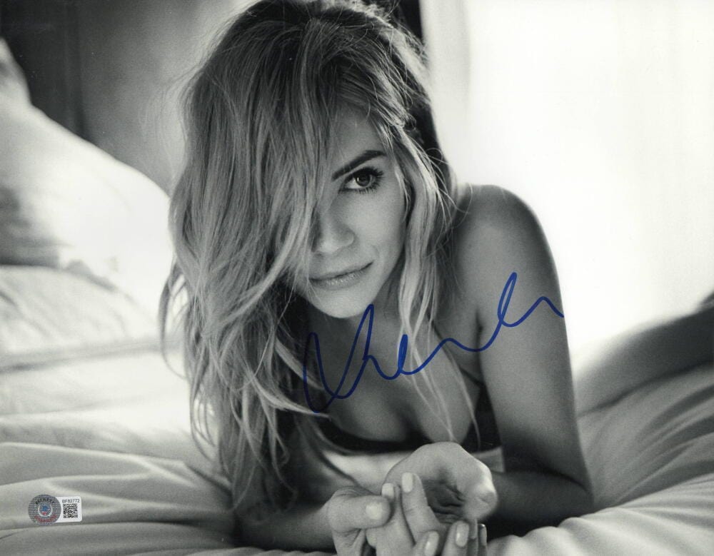 Sienna Miller Signed 11x14 Photo Beckett COA - Item #1