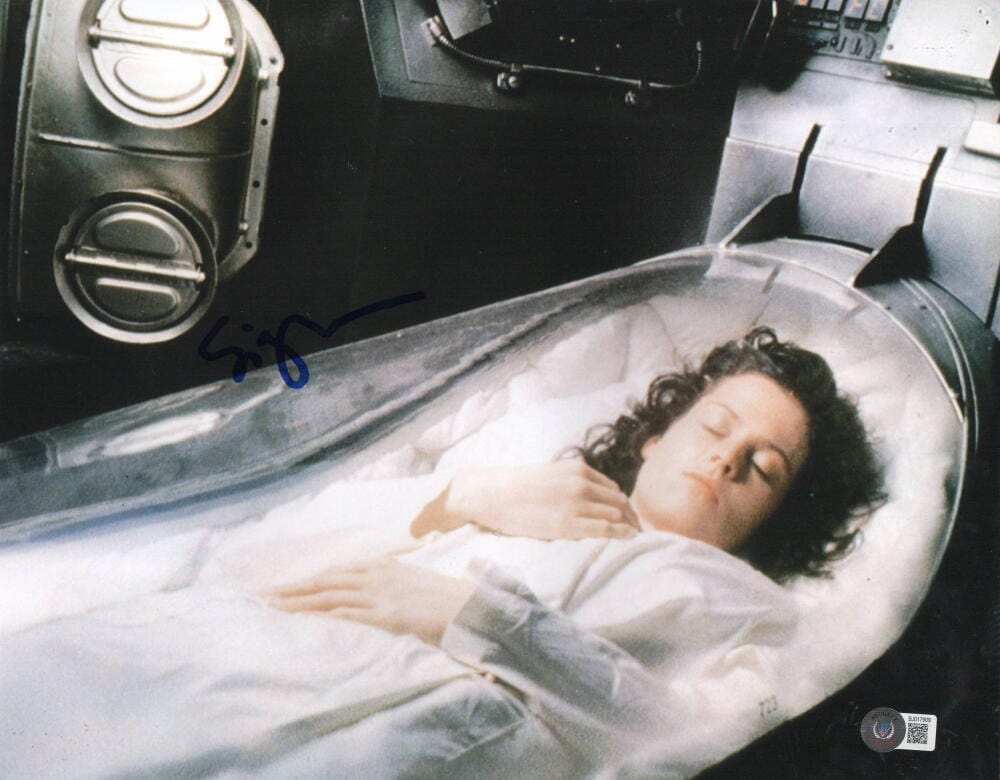 Sigourney Weaver Signed 11x14 Photo from Alien Beckett COA - Item #1