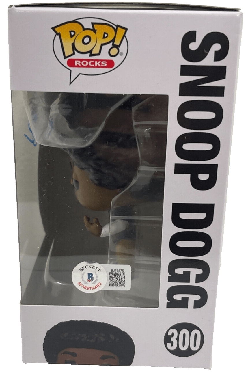 Snoop Dogg Signed Funko Beckett COA - Item #3 - Detail View