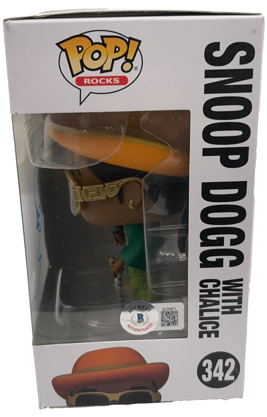 Snoop Dogg Signed Funko Beckett COA - Item #2 - Detail View